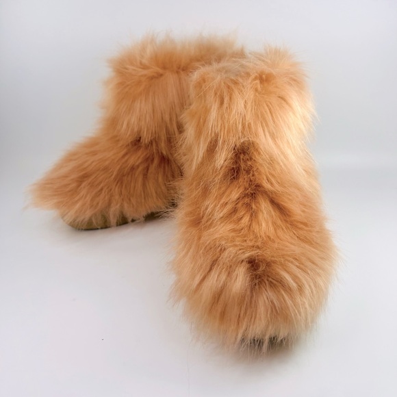 Jeffrey Campbell Platform Derby Pink Faux Fur Bootie - Picture 7 of 14